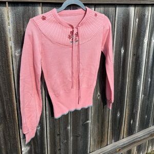 Vintage Pink Sweater with Floral Embroidery